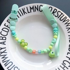 嬰兒奶嘴防掉鏈[2送1]寶寶牙膠防掉鏈奶嘴玩具防丟繩咬咬樂防掉帶便携式 带铃铛玩具防丟帶, 淺綠愛心大眼仔鈴鐺, 1個