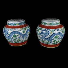 博古珍藏 明成化 天字款 鬥彩藤瓜果龍紋蓋罐一對 早期收藏老件茶葉罐瓷器 博物館級文物, 1個
