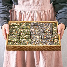 쑥과 흑임자를 아낌없이 넣은 약밥, 2개, 1.4kg