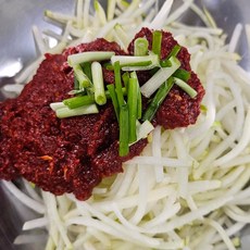 [재구매율1위] [파격특가]제주도 월동무 무생채 김치, 1개, 2kg