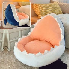 억만장자의 선행 상어 방석 쿠션 소파 쇼파 매트 등받이 의자 귀여운 좌식 독서 소품 인테리어 원룸 카페 자취방 선물