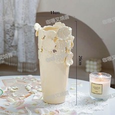 法式奶油風立體浮雕花朵陶瓷花瓶，客廳桌面擺件復古水培花器, 小號