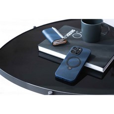 Moshi iPhone 16 Pro Kameleon 可立式磁吸皮革保護殼