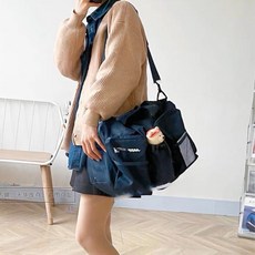 多功能 大容量 多隔層設計 運動旅遊適用