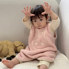 돗투돗 큐비 벨보아 유아 겨울 수면조끼