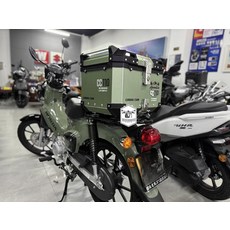 헌터커브 탑박스 배달통 탄소강 방수 브라켓 고정대 퀵릴리즈 스티커 리어백 스쿠터, 올리브그린 알루미늄 박스, 기본 모델명/품번