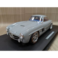 GT SPIRIT S Klub Mercedes 300 SL Gullwing 2021 模型, 1個