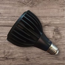 貓 犬 中小型哺乳動物 毛孩 E27接頭 全光譜 自然光 深紅光 15瓦 寵光燈 松鼠 兔子 龍貓 狐獴 天竺鼠, 1個, 15瓦寵光燈泡