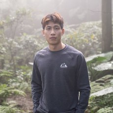 WOAWOA 330gsm 高密度耐磨羊毛中層衣