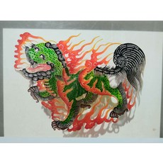 傳統手工皮影 火獅子獻瑞 牛皮雕刻手工上色 尺寸35x26cm, 如圖所示, 1個