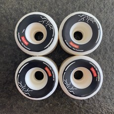 澳洲進口 globe 動作長板輪 60mm 95a 硬度 全能平花板輪, 如圖所示, 1個