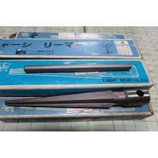 大肚山產五金行 日本製 LIGHT 傘型斜度絞刀 3# 4mm 22mm 庫存出清, 1個