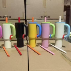 1200ml 304不鏽鋼 保溫杯 吸管杯 冰霸杯 倒置不漏, 多巴胺胖手柄40汽車杯【自選顏色】