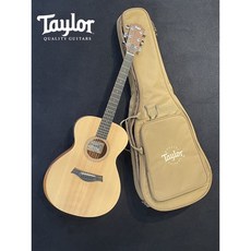 Taylor Academy A12e GC桶 電木吉他 附原廠琴袋 TLGF-A12-E, 1個