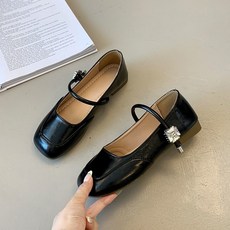 스퀘어토 메리제인 슈즈 여성용 라인스톤 장식 청키힐 로우컷 슬립온 레트로 감성 2026