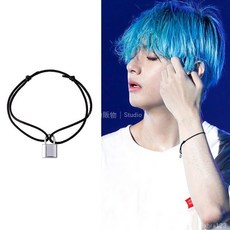 防彈少年團 金泰亨V同款手鍊 黑色韓版小鎖頭情侶同心鎖 BTS周邊應援物, 1個, 防彈少年團金泰亨V同款手鍊黑色韓版小鎖頭