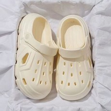 DFMEI 新款卡通洞洞夏季外穿沙灘情侶洞洞鞋一體式洞洞鞋女款, 爆款洞洞鞋白色:42-43, 1個