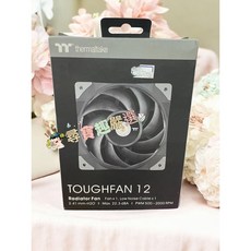 曜越科技TT 鋼影 TOUGHFAN 12 高風壓風扇 金屬強化軸心 電腦散熱風扇, 1個