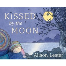 (영문도서) Kissed by the Moon Board Books, Puffin Au, English, 9780143789758