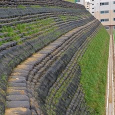 친환경 식생 토낭 조경 하천 정비 수목 보호 경사면 옹벽 구조물 정비 시공 시설 유지 보수 농수로 침식 수해 방지 검정 대형, 1개