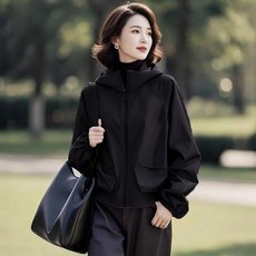 外套女春秋季小香風百搭洋氣運動大碼連帽衝鋒衣 副廠商品