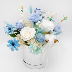 FlowerSP 冬日奇緣盆花花禮 情人節花束/七夕情人節/情人節/生日禮物/甦醒玫瑰/香皂花/永生花/乾燥花, 非真花，香皂花+永生花+乾燥花,如遇照片同款材料不足，將以相似款替代