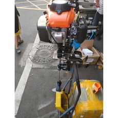 榮展五金 52CC 大馬力環保四沖程船外機 舷外機 推進器 船筏推進 家庭旅遊遊玩 出海 抓鰻魚苗 鰻苗 釣魚 船外機, 1個