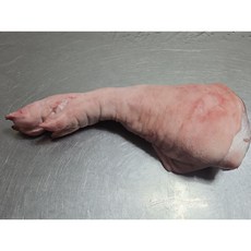 돼지 고기 족발 앞다리 장족 생족발 냉장 국내산 자영축산, 1개, 1.8g