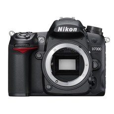 니콘 D7000, 니콘 D7000 + 프로페셔널패키지