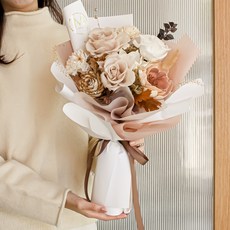 乾燥花與永生花花束, 經典海鹽太妃糖永生花束