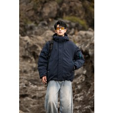 山系戶外加厚保暖連帽休閒羽絨服，冬季寬鬆機能防風短款運動羽絨外套