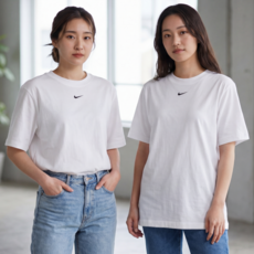 나이키 여성 반소매 티셔츠 반팔티 라운드 하프슬리브 헬스 러닝 데일리 티셔츠 기본티 여름 의류케이스세트