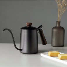 Driver 德川原木細口壺 600ml, 1個