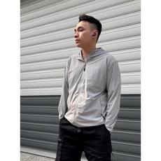 X&S小施服飾 抗UV涼感透氣防曬外套 冰絲衣