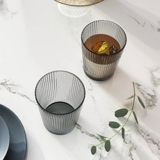 【開發票/統編】家用杯子瀝水架帶托盤 倒掛茶杯玻璃杯收納架, 1個, 煙灰色玻璃杯2個(直徑