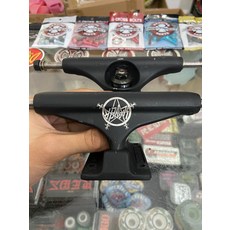 independent 因地 indy 滑板進口橋 簽名款 鍛造底座 雙空橋 尺寸139, 如圖所示, 1個