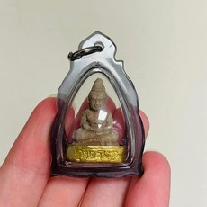 泰國佛牌 招正偏財 招人緣 守護平安 龍波摁 2563年 拜師法會 古曼童, 1個