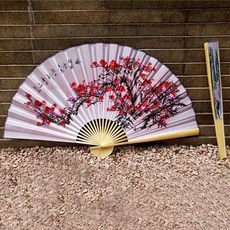 佳樺 手繪牡丹裝飾大扇 (160cm), 白底梅花(顏色圖案可能有變化)