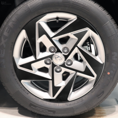 [비브랜드][오너] 휠마스크 홀로그램 스티커 커스텀 DIY튜닝 타이어 랩핑 기스방지 보호필름 디올뉴코나 17인치 호환용품, RGB카본, 1개