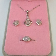 KARMA gemstone 翡翠白冰蛋面925銀飾三件套組 項鍊耳環戒指組合, 1個, 銀色