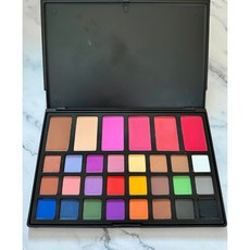 【IU SHOP】AI LIAN 美容乙丙級檢定彩盤，綜合彩妝盤組，眼影口紅腮紅修容，附發票, 1個, AI LIAN彩盤組(修容+腮紅+眼影)