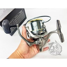 太平洋POKEE NPK遠投沈底捲線器 6+1培林 防海水 NGK 9000/10000/12000/14000型, 1個, 9000