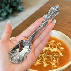 歐式餐具鐵勺湯匙*老闆娘家自用輕奢*歐式巴洛剋浮雕花紋18/10不銹鋼甜品勺痠奶勺, 1個, 古典芭蕉勺-燻黑【1支】