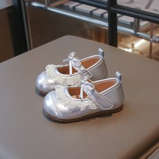 DIU 女寶寶春季新款學步鞋蕾絲花邊公主鞋女童軟底小皮鞋蝴蝶結步前鞋