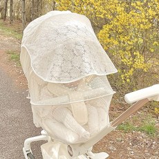 헬로미니미 유모차 모기장 햇빛가리개 레이스, 모카무스