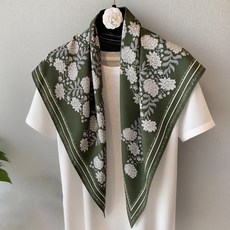 她主義服飾 韓係ins複古紋路大三角巾 氛圍感包頭巾裝飾絲巾披肩裹胸係腰屁簾
