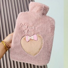 冬季必備 註水式熱水袋 安全保暖 插手熱水袋註水可愛毛絨橡膠灌水暖水袋女學生防爆裝水暖手寶新款, 卡其粉（桃心雙插手1900ml）