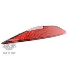 OSDER 福斯 GOLF 13-17年 後保桿反光片 VAG 5G0945105 5G0945106, 1個, 副廠全新品,右-副駕駛