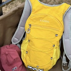 戶外騎行徒步登山包女純色輕便揹包爬山裝備揹包運動旅遊雙肩包男, 黃色