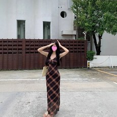 빈티지 v 넥 메쉬 무방비 탱크 드레스 여성 여름 우아한 허리 장착 슬리밍 롱 드레스는 실루엣을 부드럽게합니다